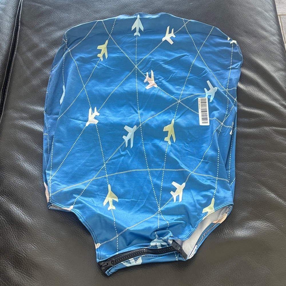 Blue Airplane Pattern Luggage Protective Cover - Picture 4 of 5